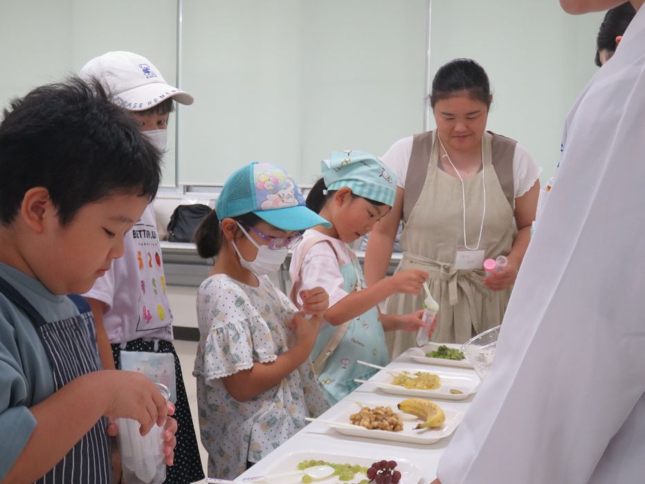 2025年 こども実験教室「もっと知ってもっと食べよう　～果物ひみつ探検隊～」