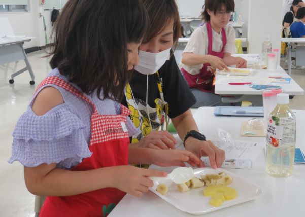 当日の様子（テーマ：生協の果物）